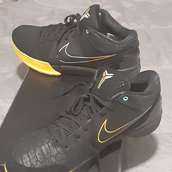 Kobe Retro - Picture 5 of 8